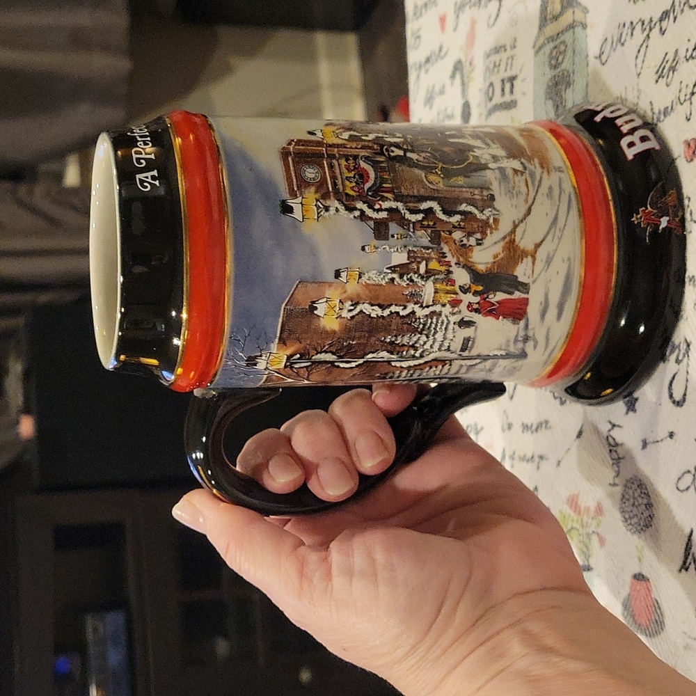 5 For 25.00/Budweiser "A Perfect Christmas" Beer Stein,1992 EUC